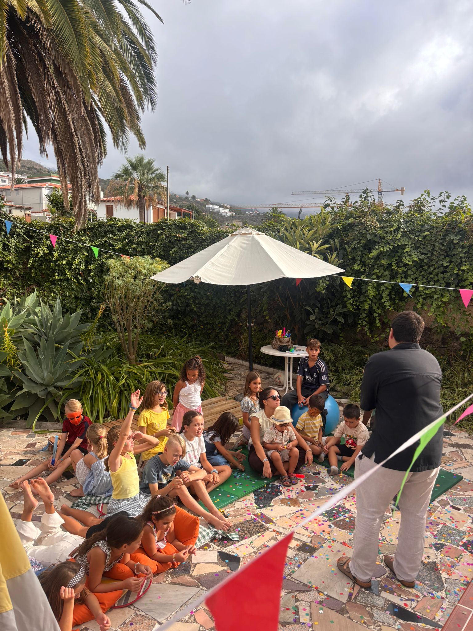 Actividades al aire libre en el campamento de niños AlphaCamp en La Orotava